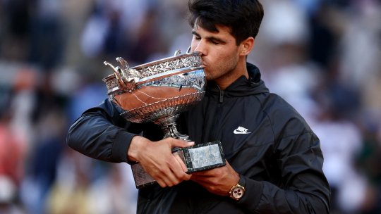 Carlos Alcaraz s-a impus la Roland Garros