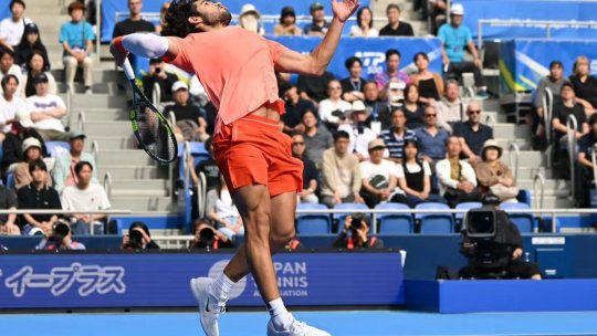 Alcaraz, în semifinalele turneului de la Tokyo după retragerea lui Shapovalov